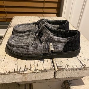 Hey Dude Youth Wally Shoe Linen Stone
